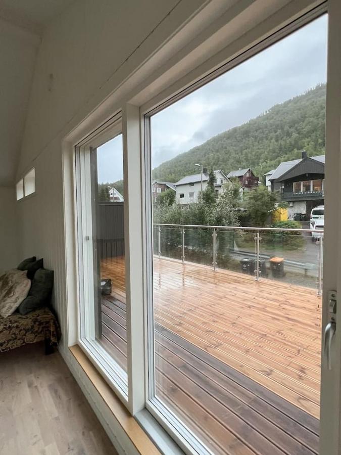 Tromso Arctic Villa With Free Parking Buitenkant foto